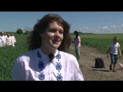 Vokālā studija ”Rasa” ieraksta dziesmu kopā ar ukraiņu bērniem