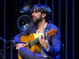 flamenko ģitārists Daniels Kasaress uzstājas koncertzālē “Latvija”